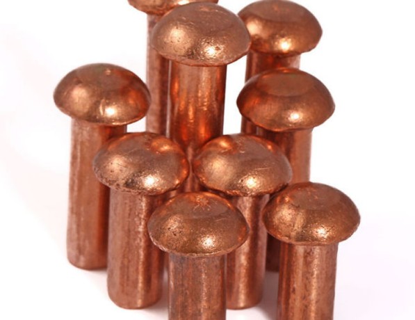 Заклепка медная круглая вытяжная М3 1х5 мм ГОСТ 12639-80 фото